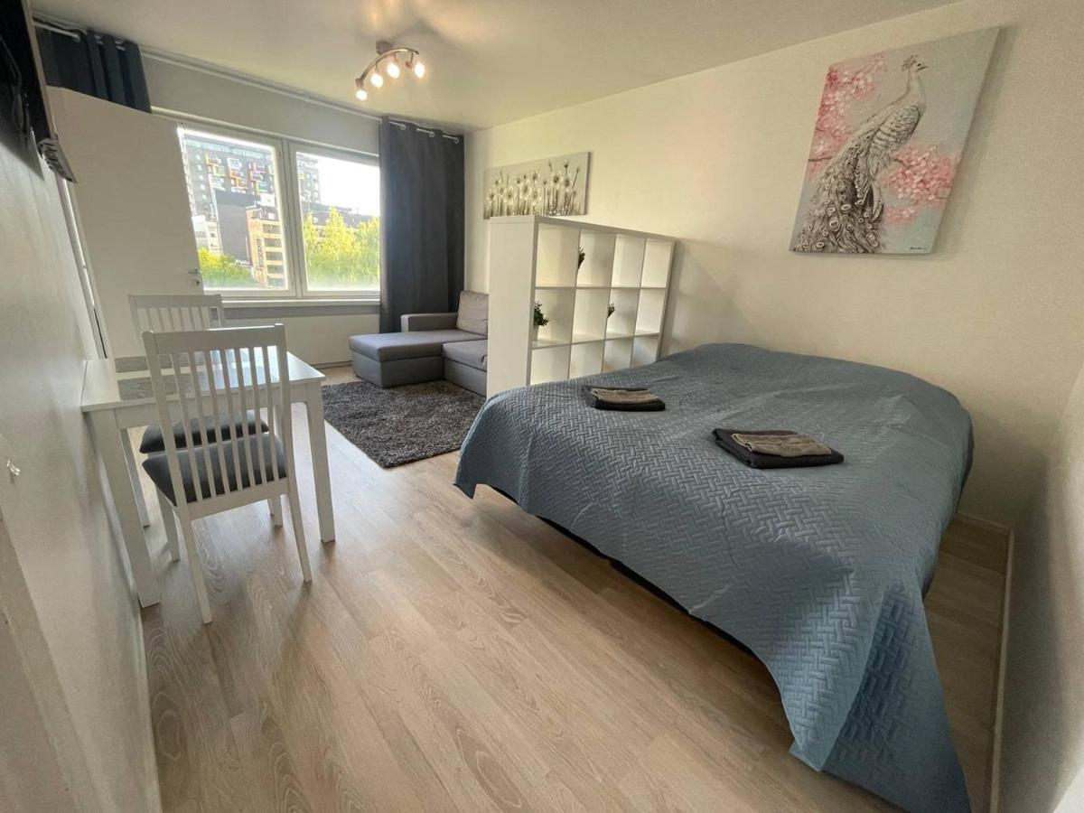 2-Room City Center, Parking Oulu Bagian luar foto